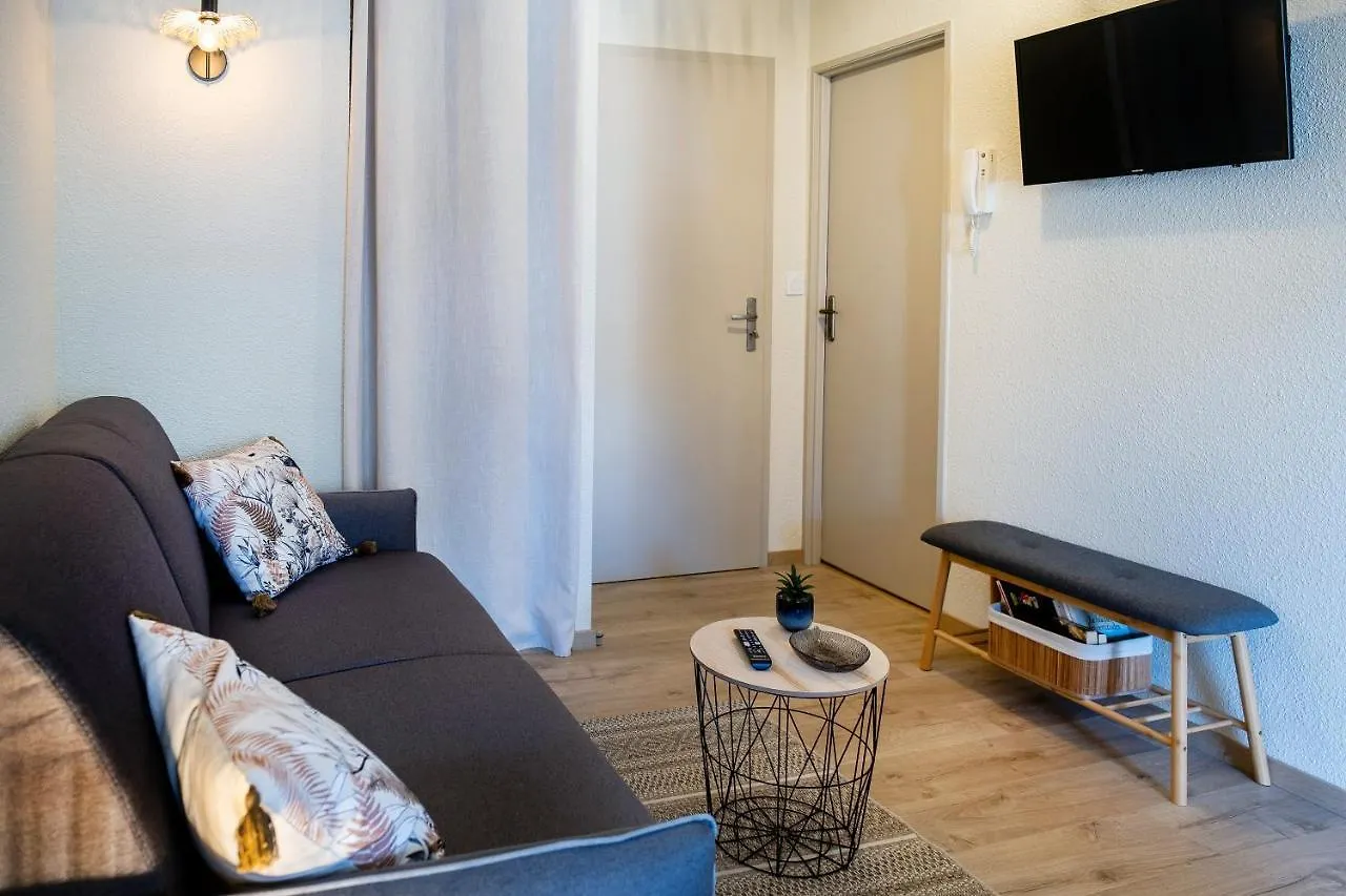 아파트 Appart. T 1 Bis, Centre Ville, Entierement Renove 루르드 프랑스